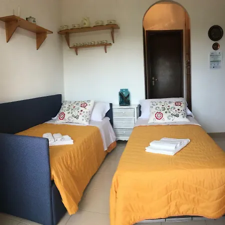 Parco Corallo Di Fronte Al Mare