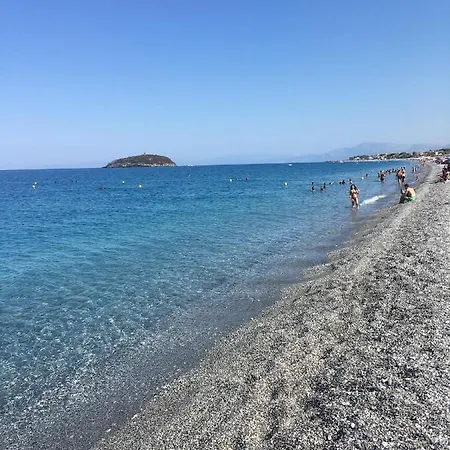Parco Corallo Di Fronte Al Mare Apartment