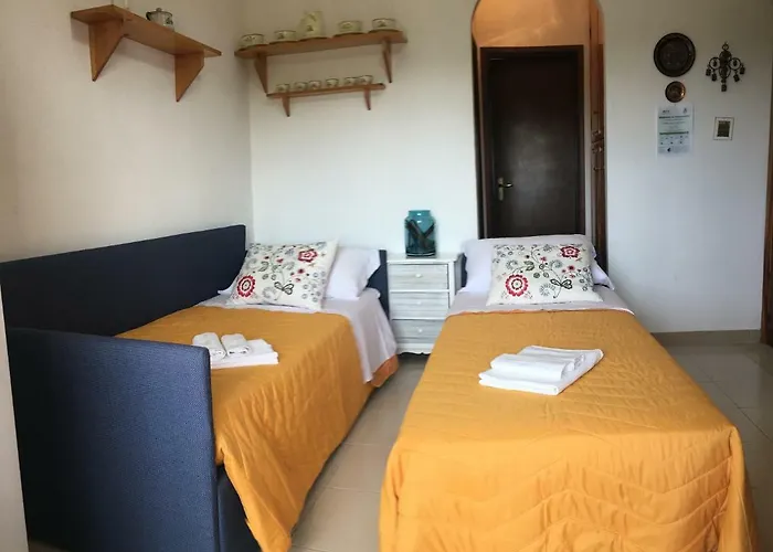 Parco Corallo Di Fronte Al Mare